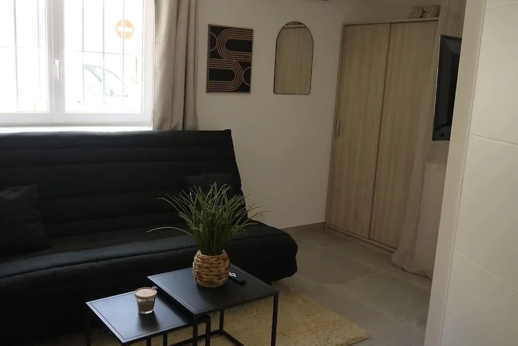 Petit Cocon Douillet Climatise Pour 2 Pers Apartment La Crau