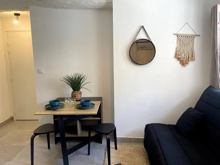 Petit Cocon Douillet Climatise Pour 2 Pers Apartment La Crau France